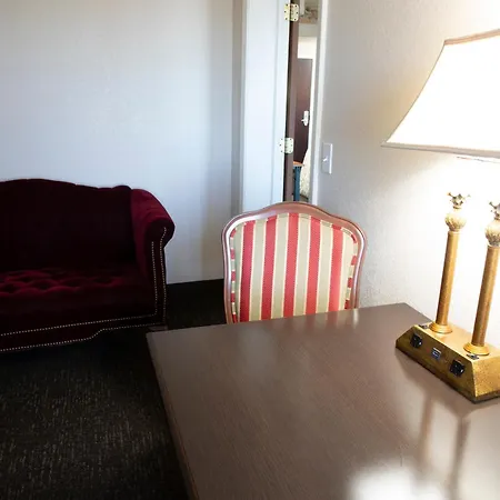 Hotel Grand Victorian-3