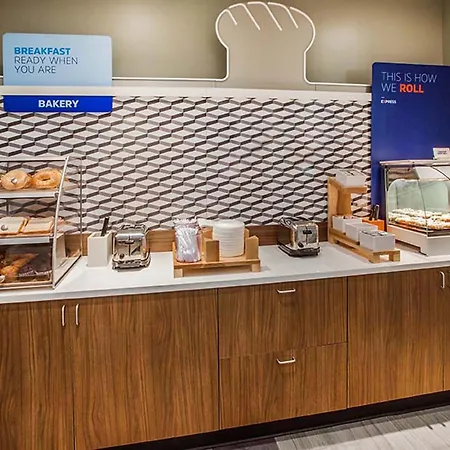Holiday Inn Express Simi Valley By Ihg-2