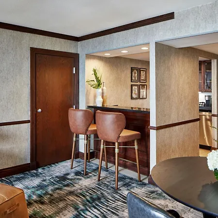 Renaissance Mobile Riverview Plaza Hotel-2