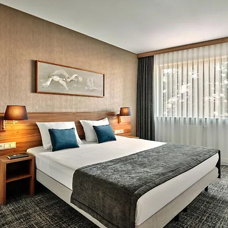 Arche Hotel Pulawska Residence Warszawa-3