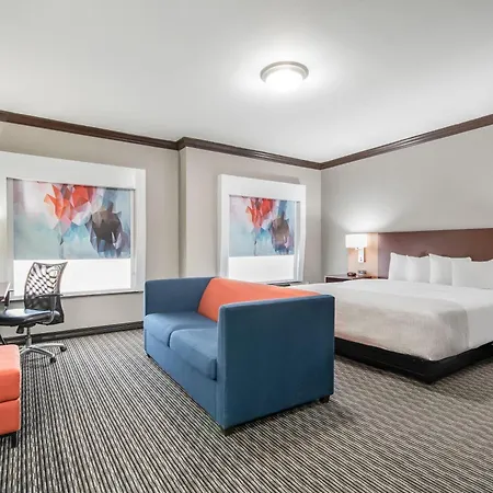 Hawthorn Suites By Wyndham Lubbock-3