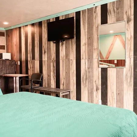 Provo Inn & Suites-2
