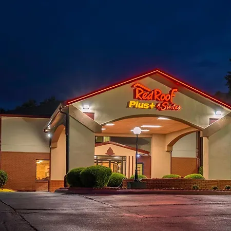 Red Roof Inn Plus+ & Suites Opelika-3