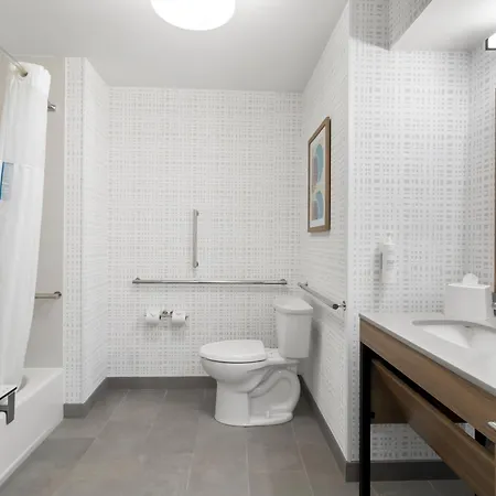 Hampton Inn & Suites New Castle, Pa-3