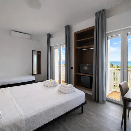 Hotel Centrale-3