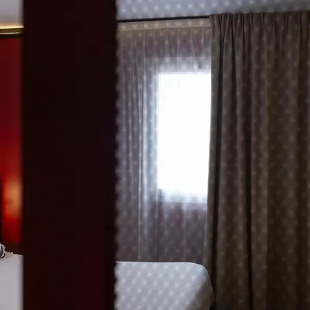 Hôtel Alliance - Proche Paris-2