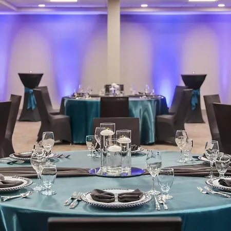 Holiday Inn Wichita East I-35 By Ihg-3