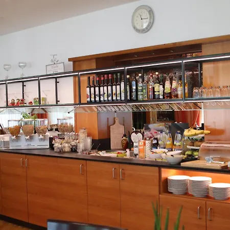 Hotel Restaurant Thum-3
