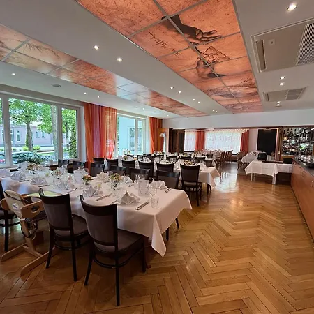 Hotel Restaurant Thum-2