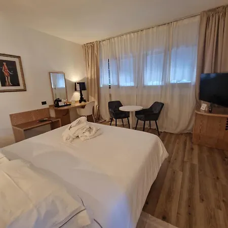 Hotel Logonovo-2