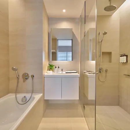 Pan Pacific Serviced Suites Beach Road, Singapore-3