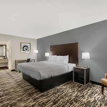 Quality Inn & Suites Easley - Greenville-3