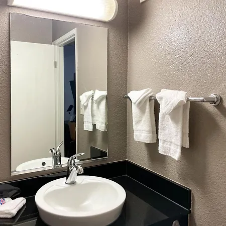 Motel 6 Cheyenne, Wy-3