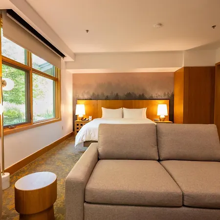 Cedarbrook Lodge-3
