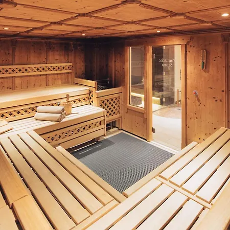 Hotel Garni Alpenjuwel-2