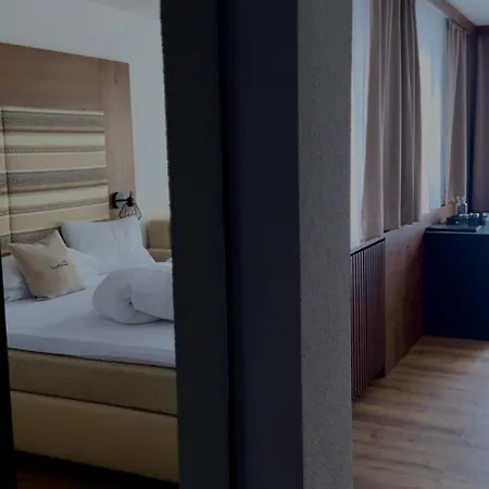 Hotel Central-3