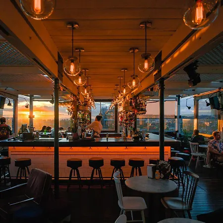 The Click Clack Hotel Bogota-3