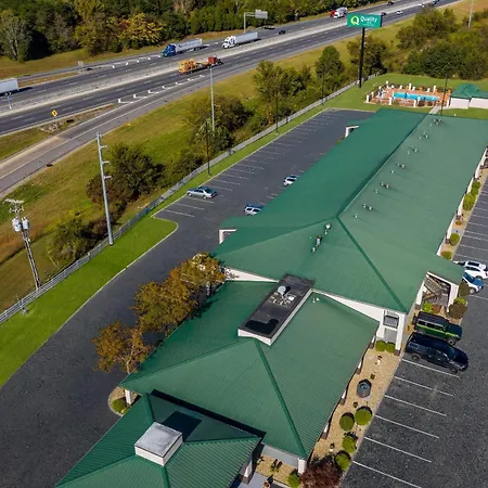 Quality Inn Dandridge-2