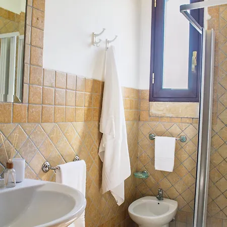 Residence Borgo Latino- Localo-3