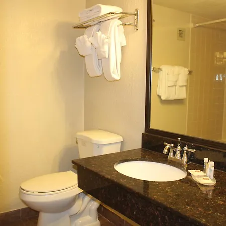 Comfort Inn University Center-2