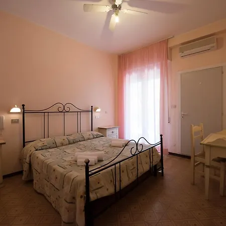 Hotel Settebello B&B-3