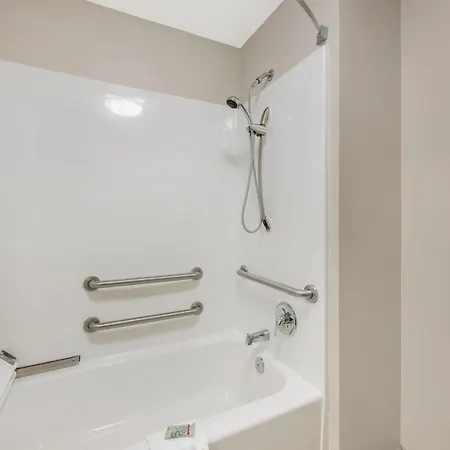 Best Western North Bryant Inn-3