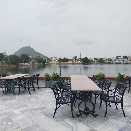 Hotel Pushkar Palace-3