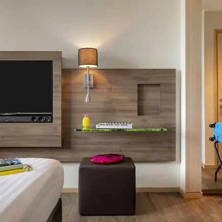Moxy Milan Malpensa Airport-2