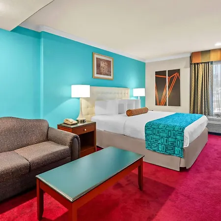 Howard Johnson By Wyndham Pasadena-3