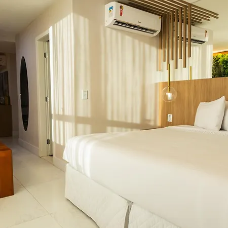Ramada Hotel & Suites Campos Pelinca-2