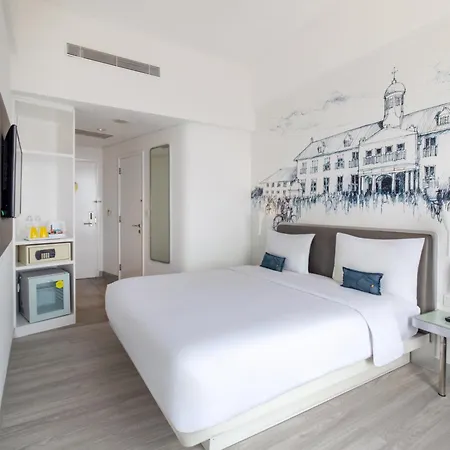 Yello Hotel Harmoni-2