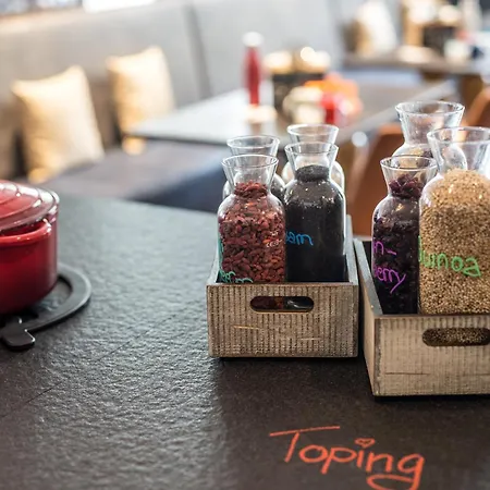 Holiday Inn - The Niu, Saddle Fuerth By Ihg-3