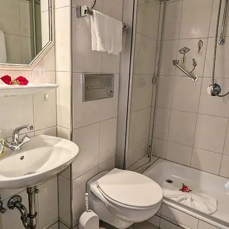 Decker's Bio Hotel zum Lamm-2