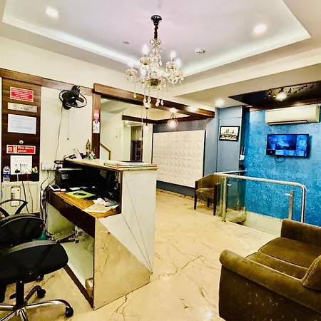 Hotel Mumbai International-3