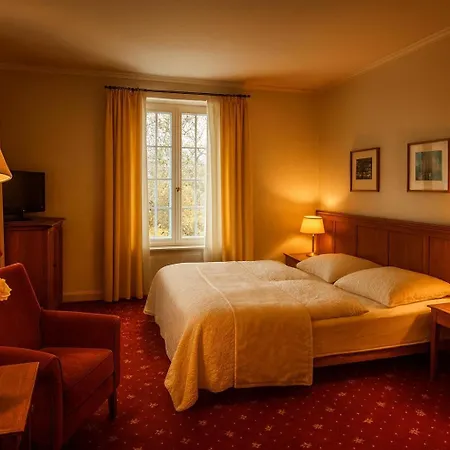 Hotel Vierseithof Luckenwalde-3