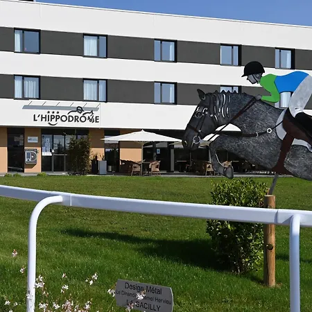 Brit Hotel Ploermel - Hotel de l'Hippodrome-2
