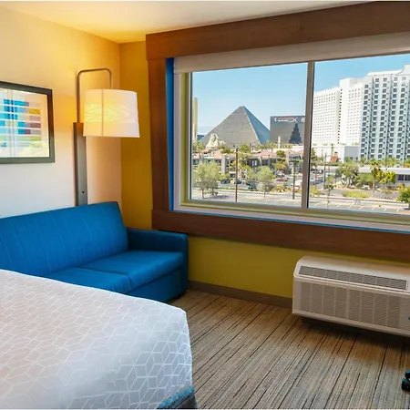 Holiday Inn Express & Suites - Las Vegas - E Tropicana By Ihg-3