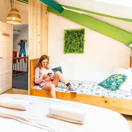 Surf Hostel Biarritz-2