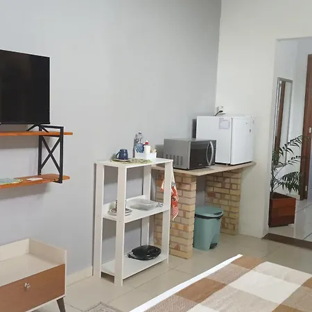Suíte 77 privativa , há 11km da vila germânica-3