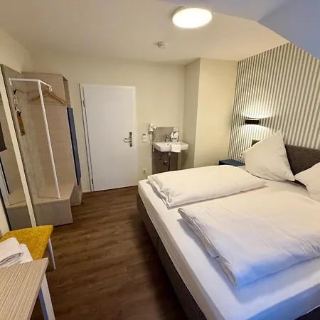Hotel Am Kornmarkt-3