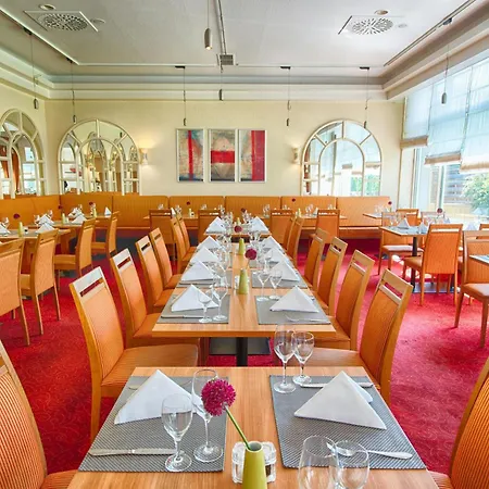 Leonardo Hotel Karlsruhe-2