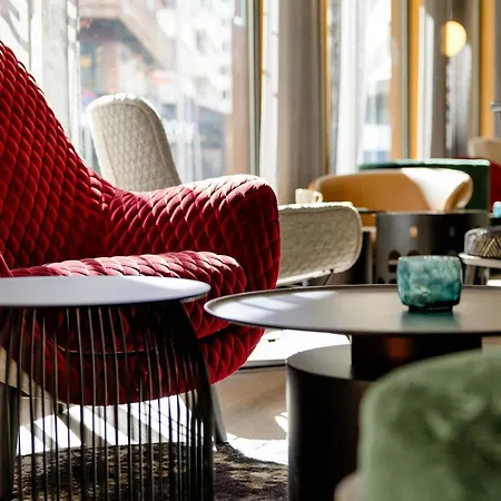 Motel One Plaza de España-3