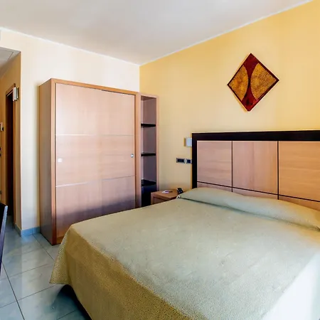 Marc Hotel-3