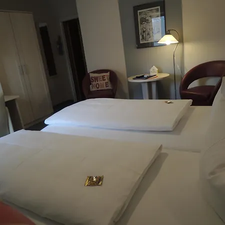 Hotel Ostfriesland Garni-2