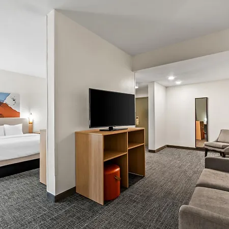 Spark By Hilton Bardstown-3