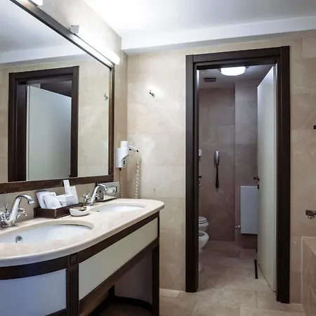 Epoque Hotel - Relais & Chateaux-2