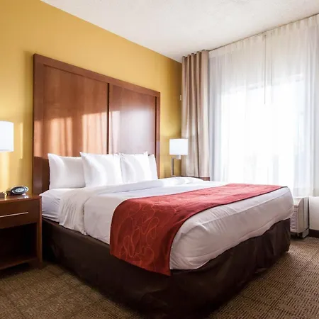Comfort Suites Tulsa Central-2