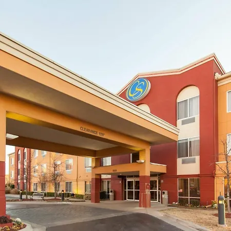 Comfort Suites Tulsa Central-3