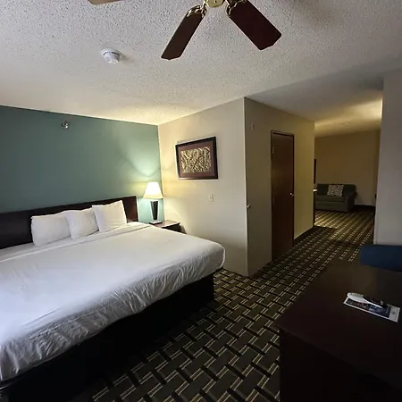 Baymont Inn & Suites By Wyndham Lincoln Ne-3
