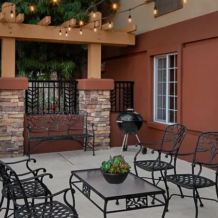 Larkspur Landing Extended Stay Suites Sacramento-2